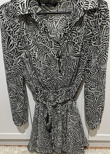 m Beden Zebra Desenli Zincir Detaylı Mini elbise
