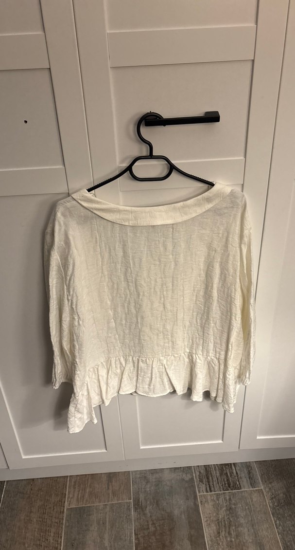 Beyaz Keten V Yaka Mini Bluz - Görsel 4