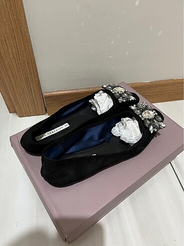 39 Beden siyah Renk Zara Babet