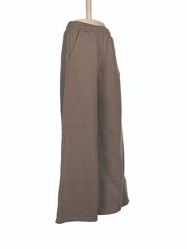 Bershka Bershka Eşofman Altı %70 İndirimli.