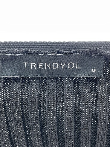 m Beden siyah Renk Trendyol & Milla Hırka %70 İndirimli.