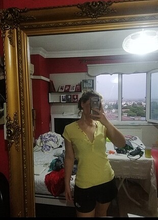 Sarı bluz