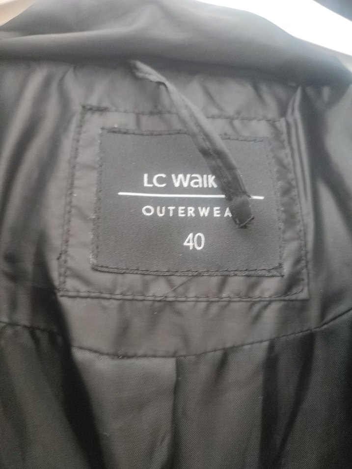 Kemerli Siyah Kadın Kışlık Mont - Görsel 4