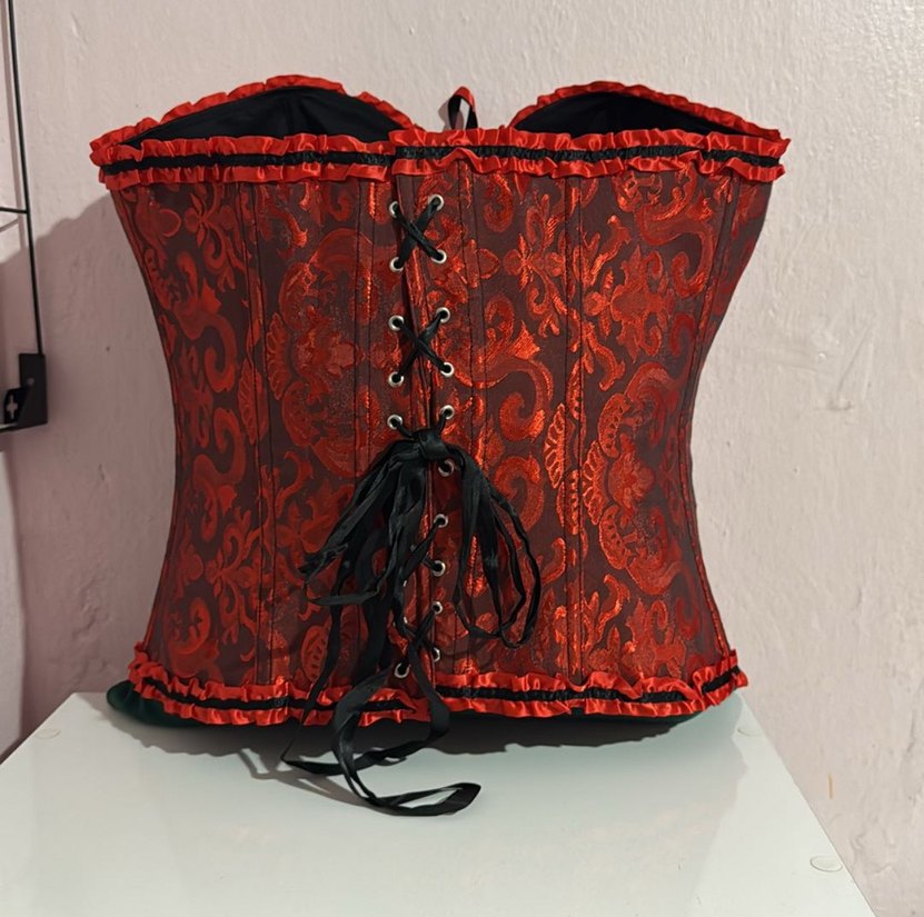 Kırmızı Straplez Düğmeli Gotik Büstiyer - Görsel 5