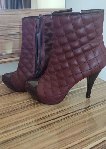 Bordo Kadın Deri Stiletto Bot - Görsel 2