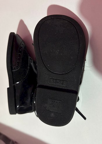 Erkek Çocuk Siyah Rugan Klasik Ayakkabı - Görsel 3