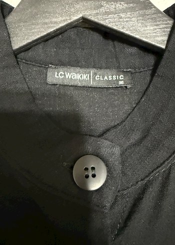 Siyah Düğmeli Hakim Yakalı Midi Gömlek - Görsel 3