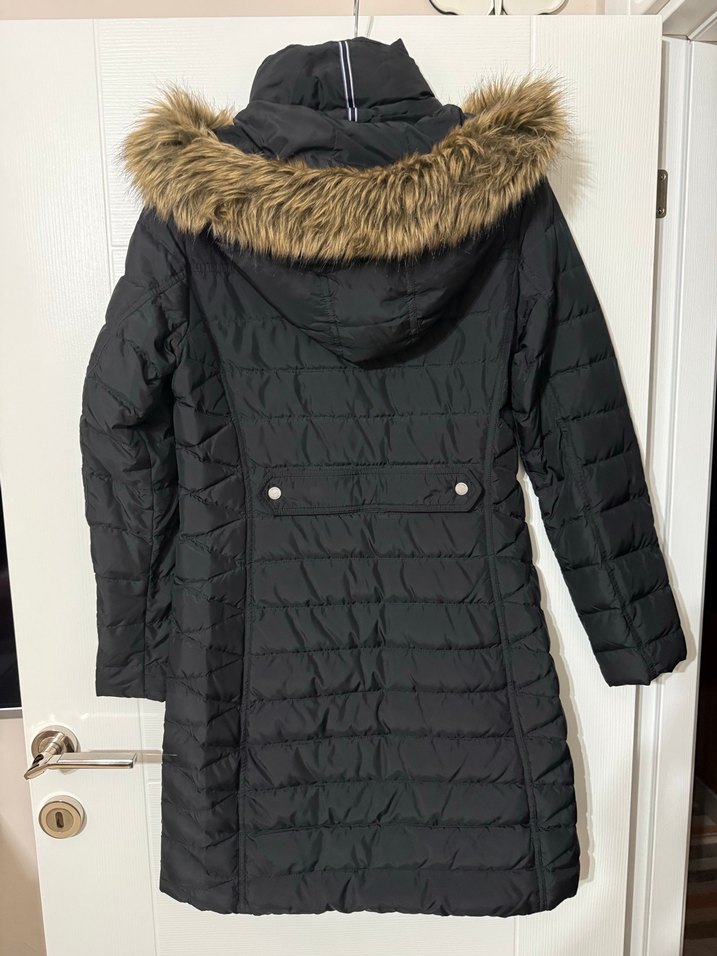 Tommy Hilfiger Kadın Kışlık Kaz Tüyü Mont Kürklü Kapüşonlu - Görsel 2