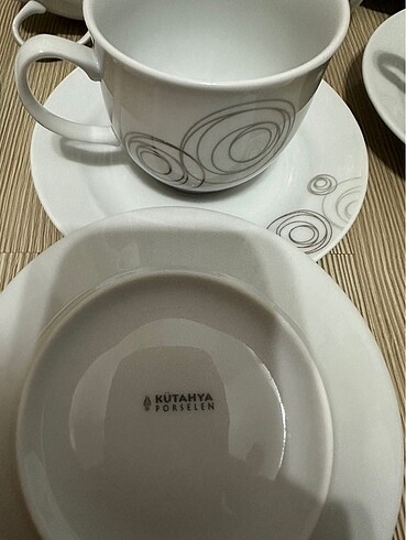 Beden beyaz Renk Kütahya 6 kişilik Nescafe / Çay takımı