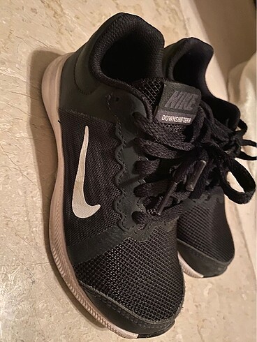 Nike ayakkabı