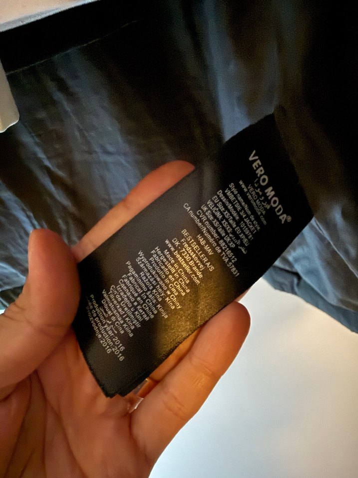 Kaz tüyü şapkalı şişme uzun mont - Görsel 3