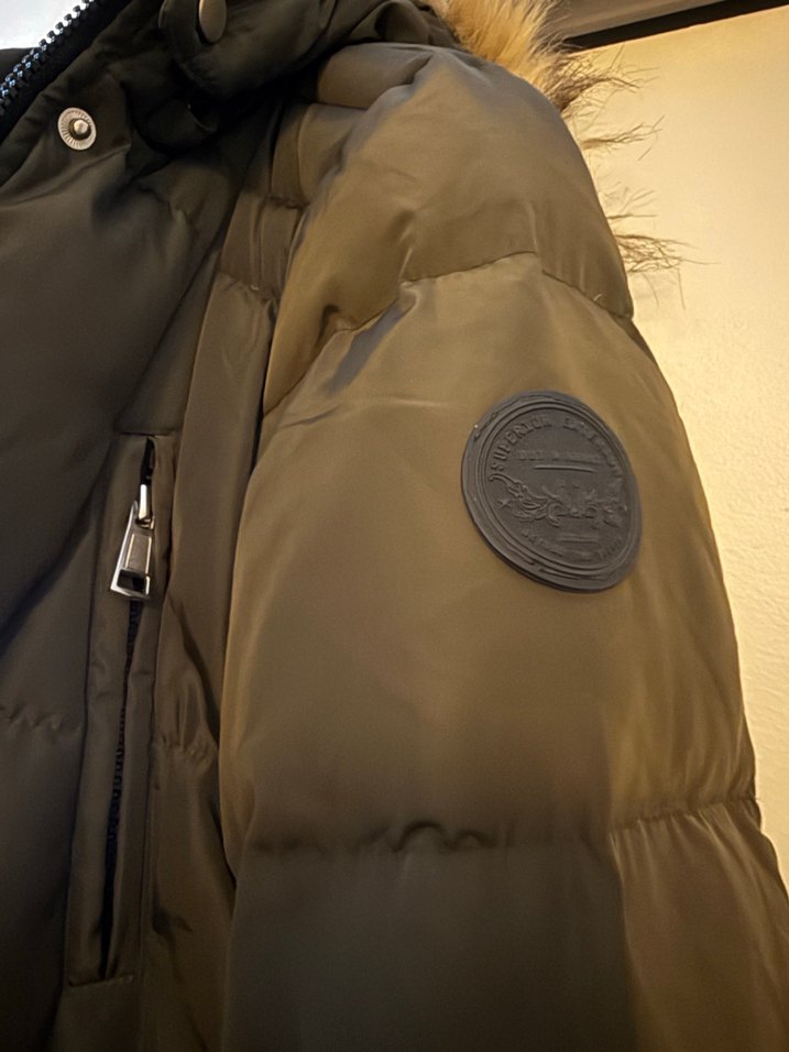 Kaz tüyü şapkalı şişme uzun mont - Görsel 2