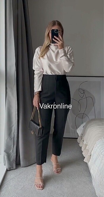 m Beden siyah Renk Zara model kumaş pantolon