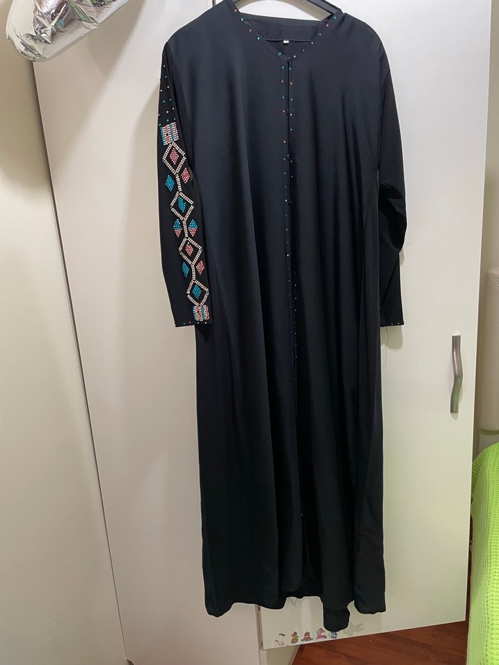 Boncuk İşlemeli Uzun Kollu Ferace - Görsel 5