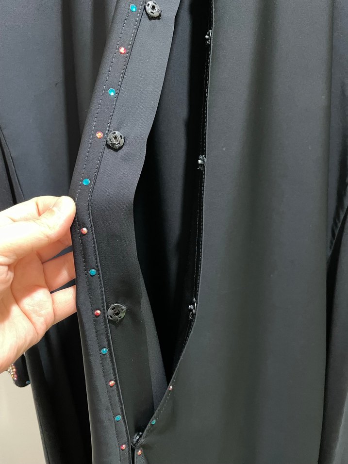 Boncuk İşlemeli Uzun Kollu Ferace - Görsel 3