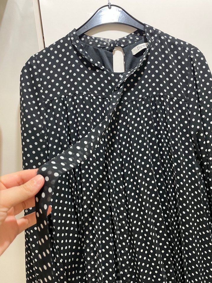 Puantiye Desenli Piliseli Tunik - Görsel 3