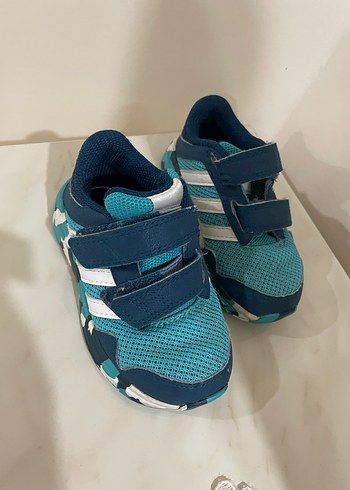 Adidas 23