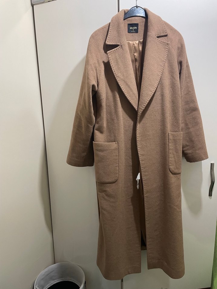 GUSTO Kemerli Bej Kadın Uzun Yün Kaban - Görsel 2