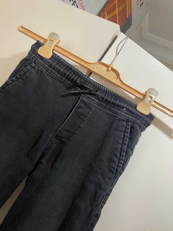 Erkek Çocuk Siyah Pantalon - Görsel 4