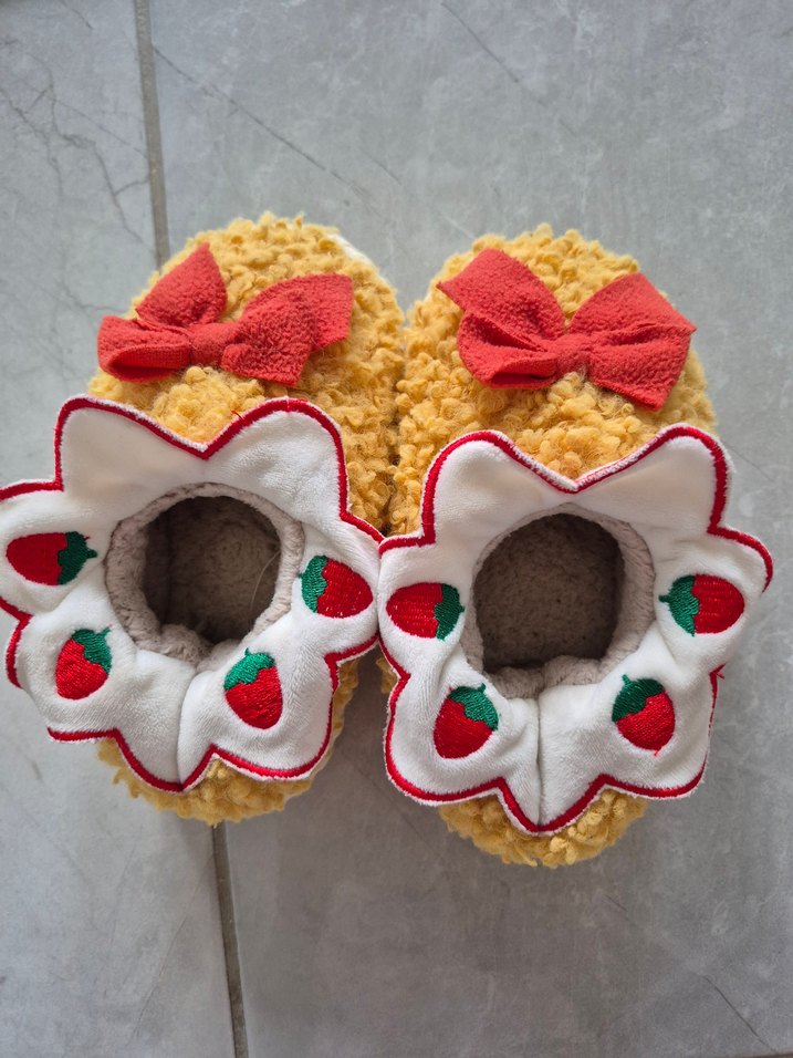 çocuk peluş ev terligi / ayakkabısı - Görsel 2