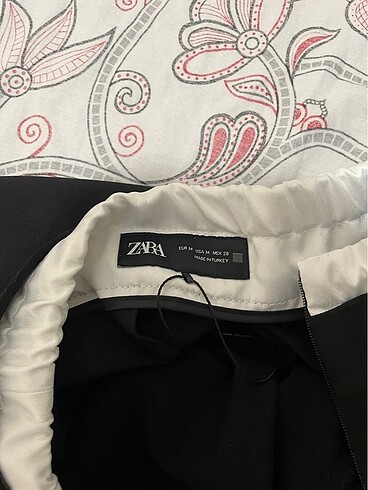 zara siyah pantolon