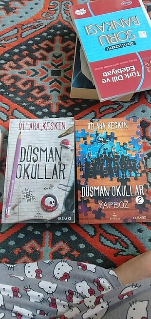 Düşman Okullar 1 ve 2