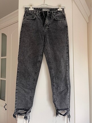 Yırtmaçlı mom jean