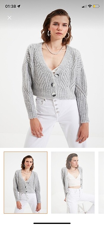 gri crop hırka