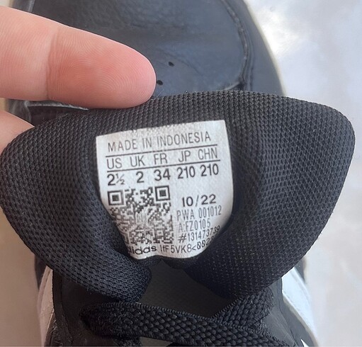 34 Beden Adidas ayakkabı