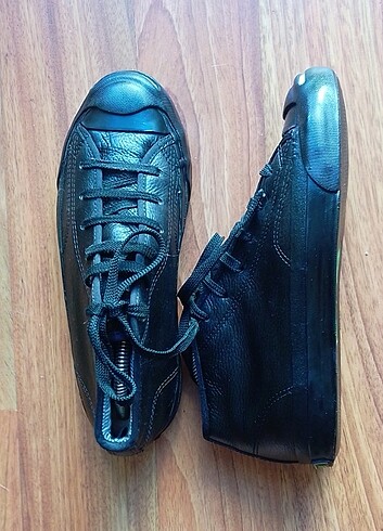 Converse Jack Purcell L edition model sorunsuz bot