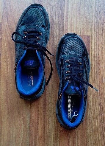 Skechers spor ayakkabı No 43,5
