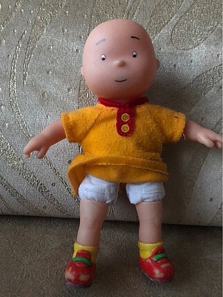  Caillou