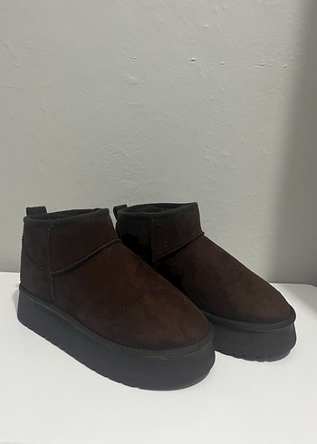 Ugg 38