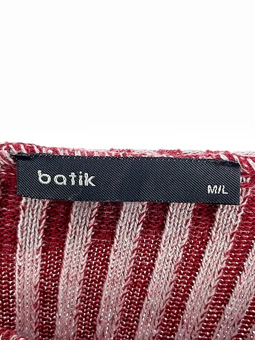 m Beden çeşitli Renk Batik Bluz %70 İndirimli.
