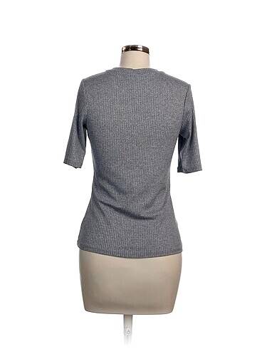 s Beden H&M Bluz %70 İndirimli.