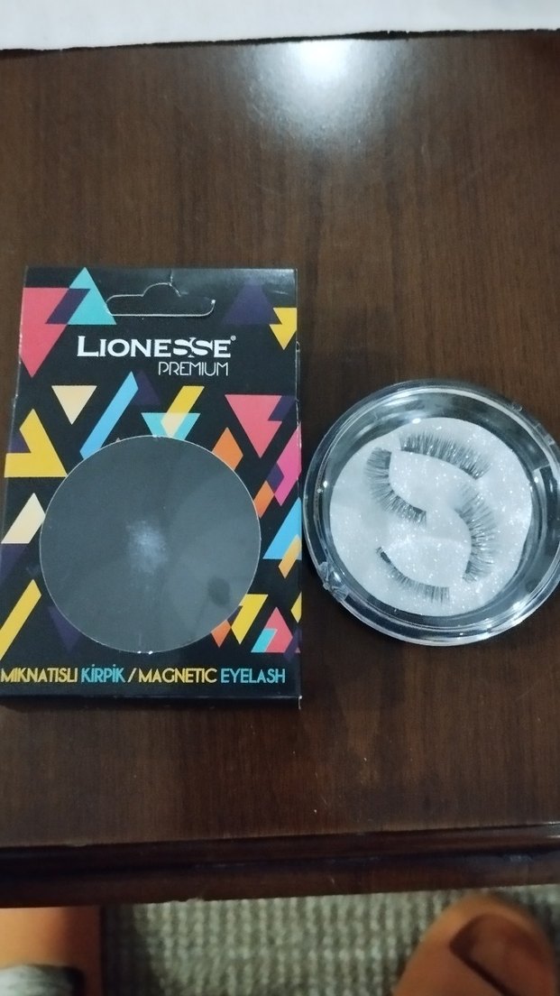 Mıknatıslı Takma Kirpikler - Görsel 2