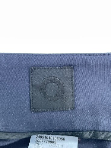 36 Beden lacivert Renk PreLoved Kumaş Pantolon %70 İndirimli.