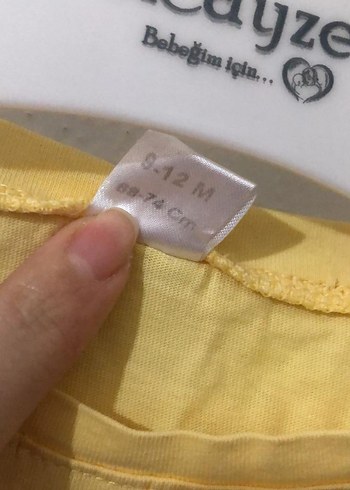 9-12 Ay Beden Erkek Çocuk Baskılı Sarı Tişört ve Siyah Şort