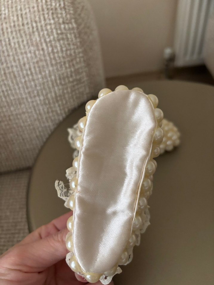 Dantel Detaylı İnci Süslemeli Kız Çocuk Özel Ayakkabı - Görsel 3