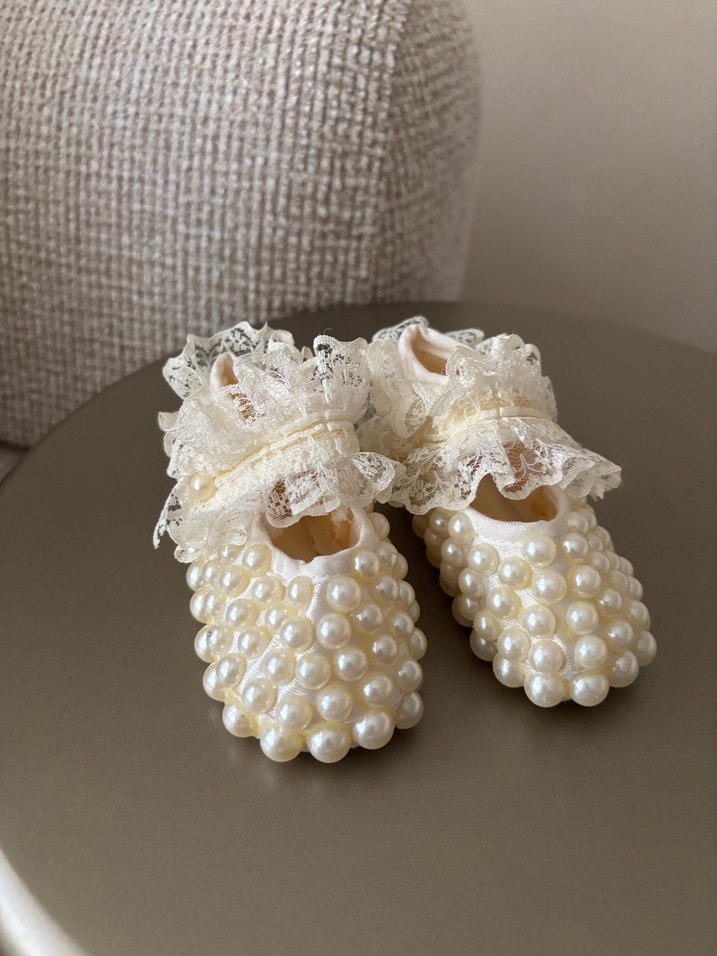 Dantel Detaylı İnci Süslemeli Kız Çocuk Özel Ayakkabı - Görsel 2