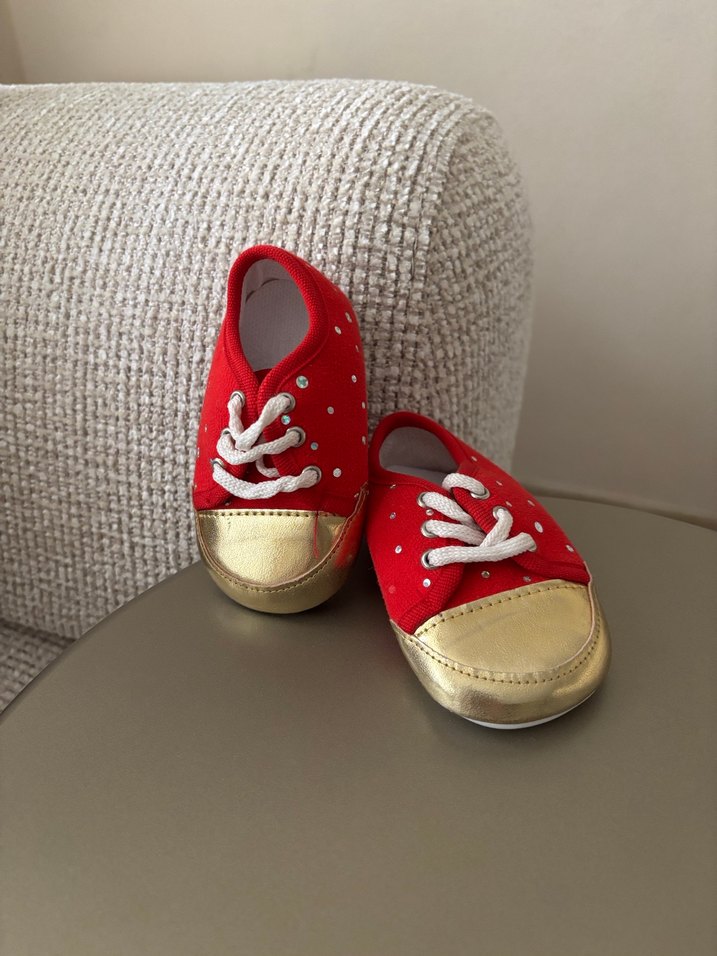 Kız Bebek Kırmızı Puantiyeli İlk Adım Ayakkabısı - Görsel 4