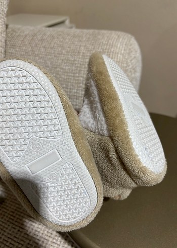 Nakışlı Kız Çocuk Ev Terliği - Görsel 4