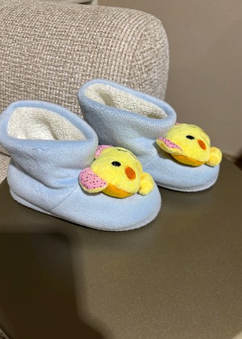 Nakışlı Örgü Mavi Kız Çocuk Ev Terliği - Görsel 6