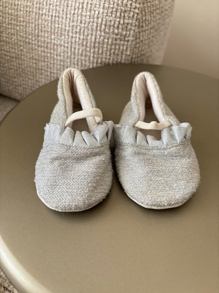 Gri Keten Kız Bebek İlk Adım Ayakkabısı - Görsel 2