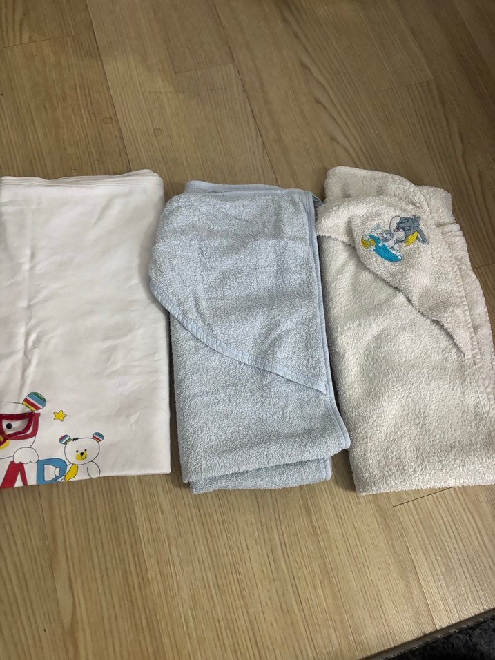 Nakışlı Erkek Çocuk Bornoz ve Havlu Seti - Görsel 2