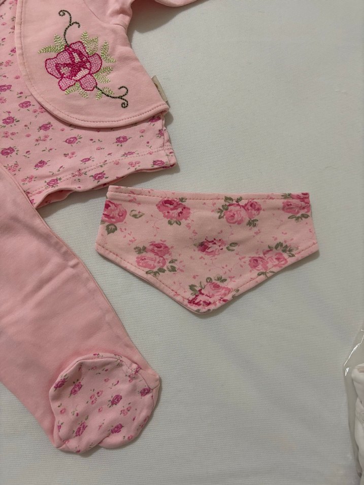 Pembe Nakışlı Dantelli Bebek Kız Takımı - Görsel 3