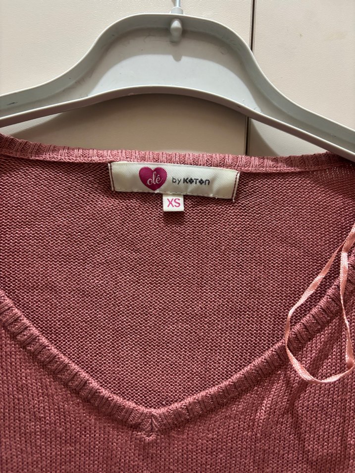 Pembe V Yaka Örgü Kadın Kazak - Görsel 2