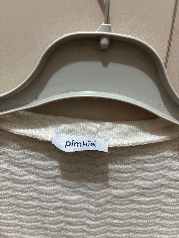 Kısa Kollu Düğmeli Beyaz Mini Hırka - Görsel 3