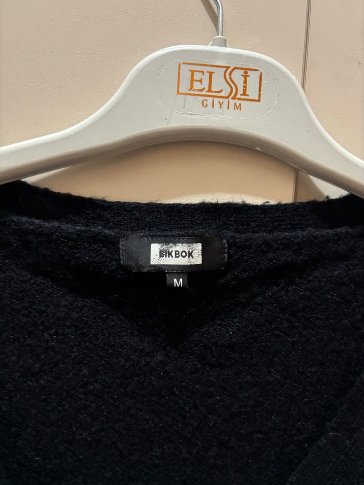 Düğmeli Siyah Mini Uzun Kollu bolero Hırka - Görsel 3