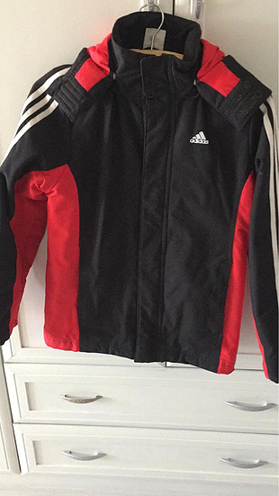 Adidas mont